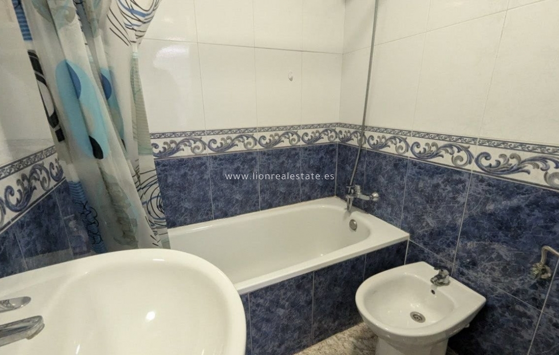 Alquiler a corto plazo - Apartamento / piso - Orihuela Costa - La Zenia