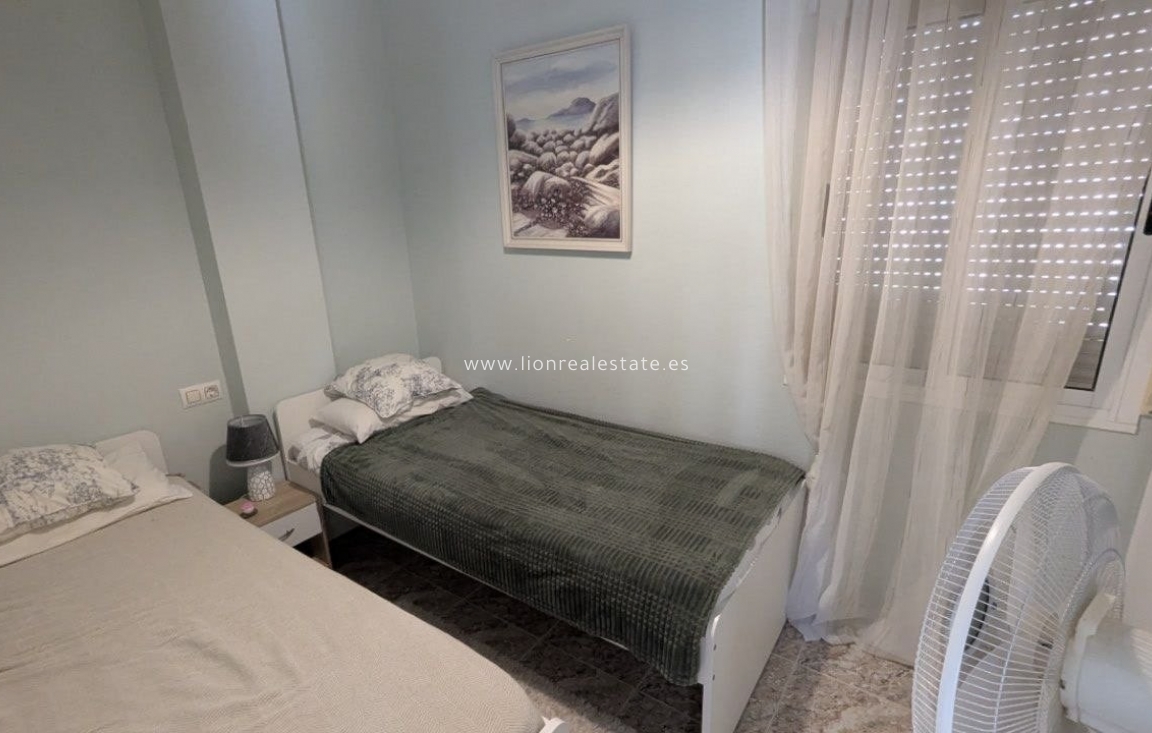 Alquiler a corto plazo - Apartamento / piso - Orihuela Costa - La Zenia