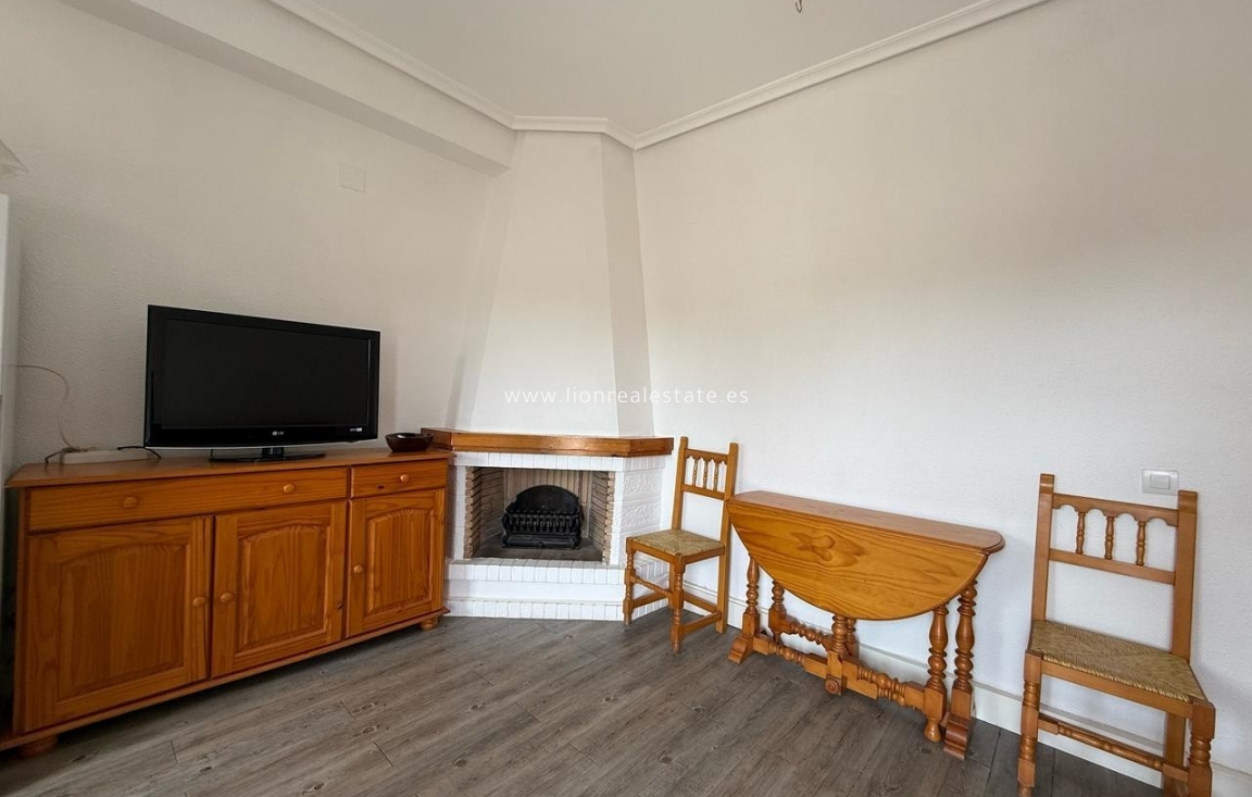 Alquiler a corto plazo - Apartamento / piso - Punta Prima