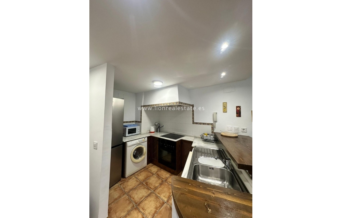 Alquiler a corto plazo - Apartamento / piso - Punta Prima