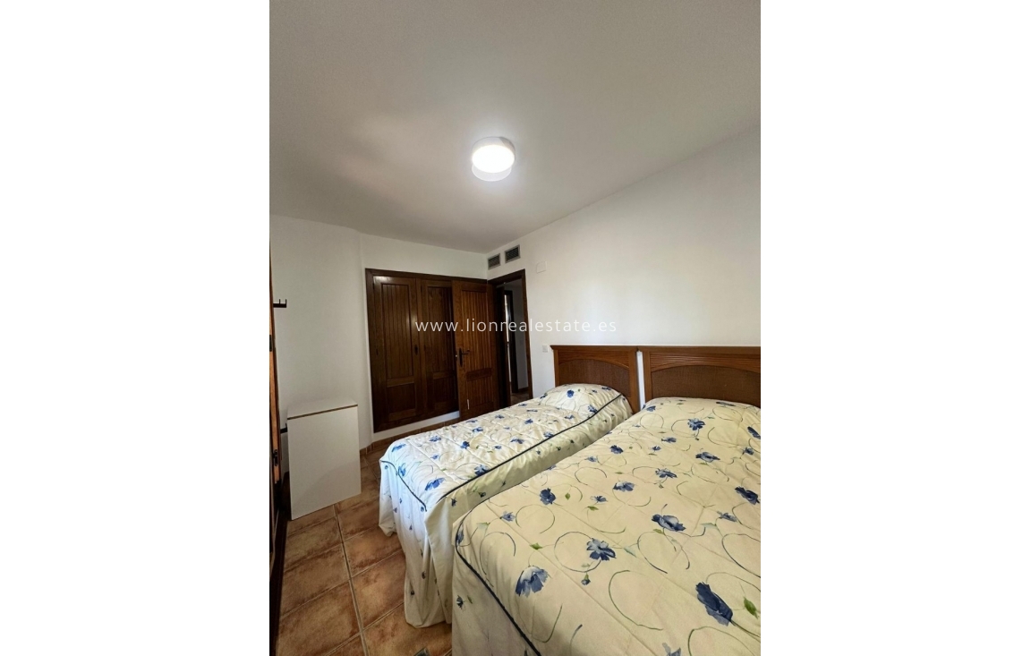 Alquiler a corto plazo - Apartamento / piso - Punta Prima