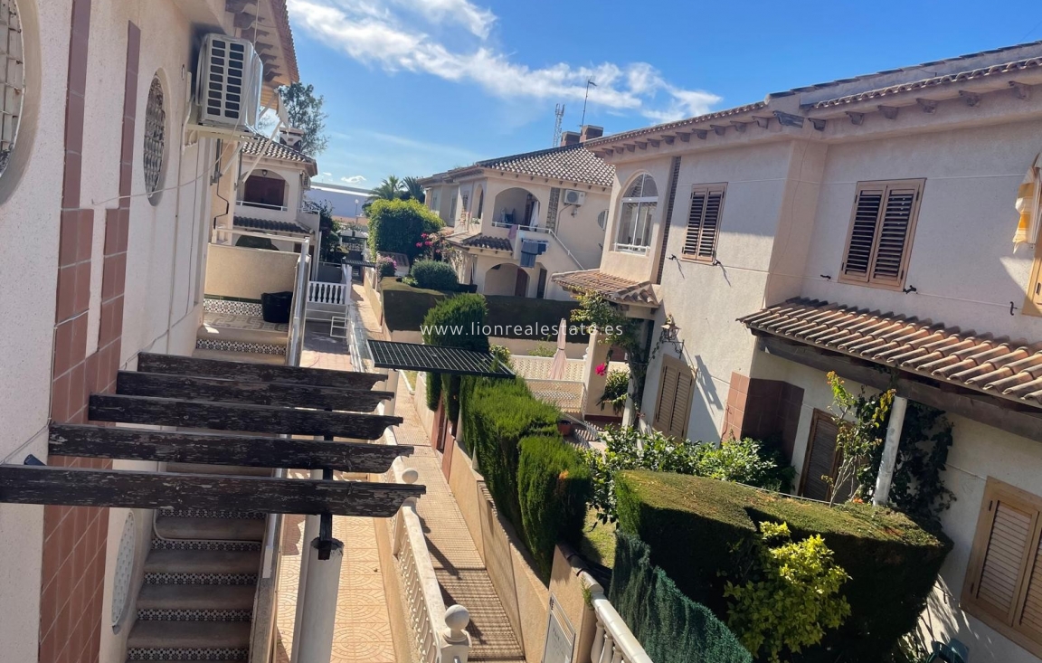 Alquiler a corto plazo - Apartamento / piso - Punta Prima