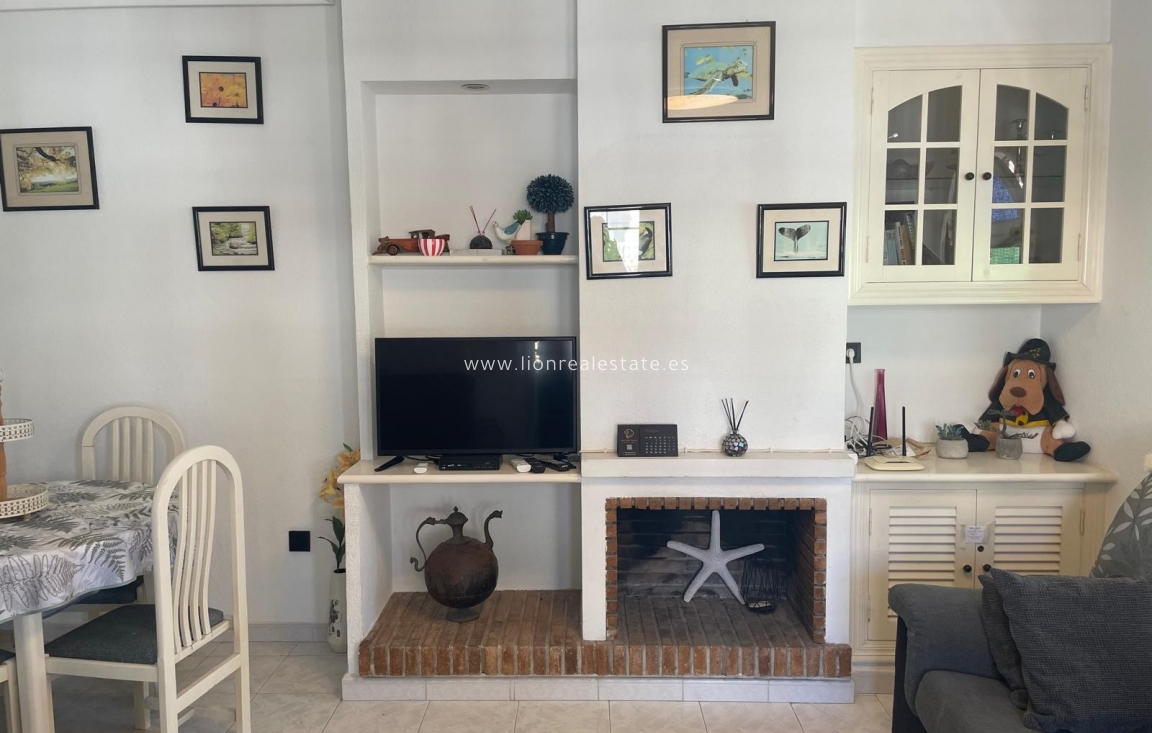 Alquiler a corto plazo - Apartamento / piso - Punta Prima