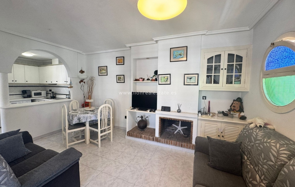 Alquiler a corto plazo - Apartamento / piso - Punta Prima