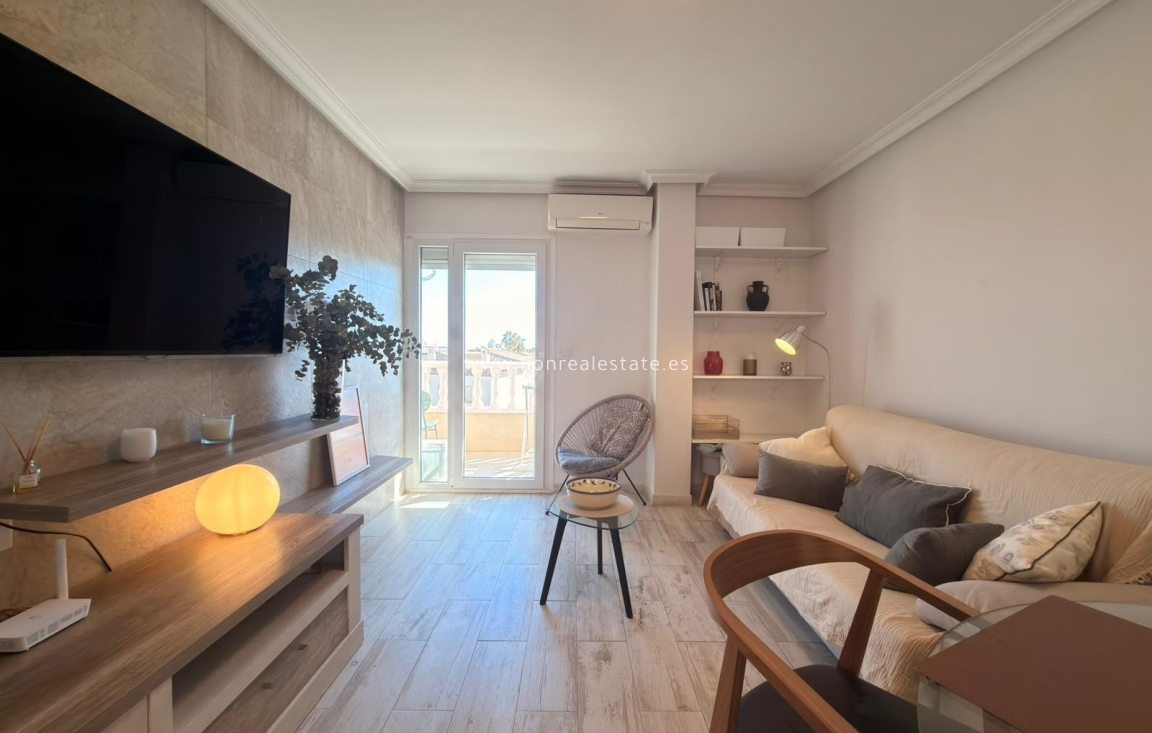Alquiler a corto plazo - Apartamento / piso - Punta Prima