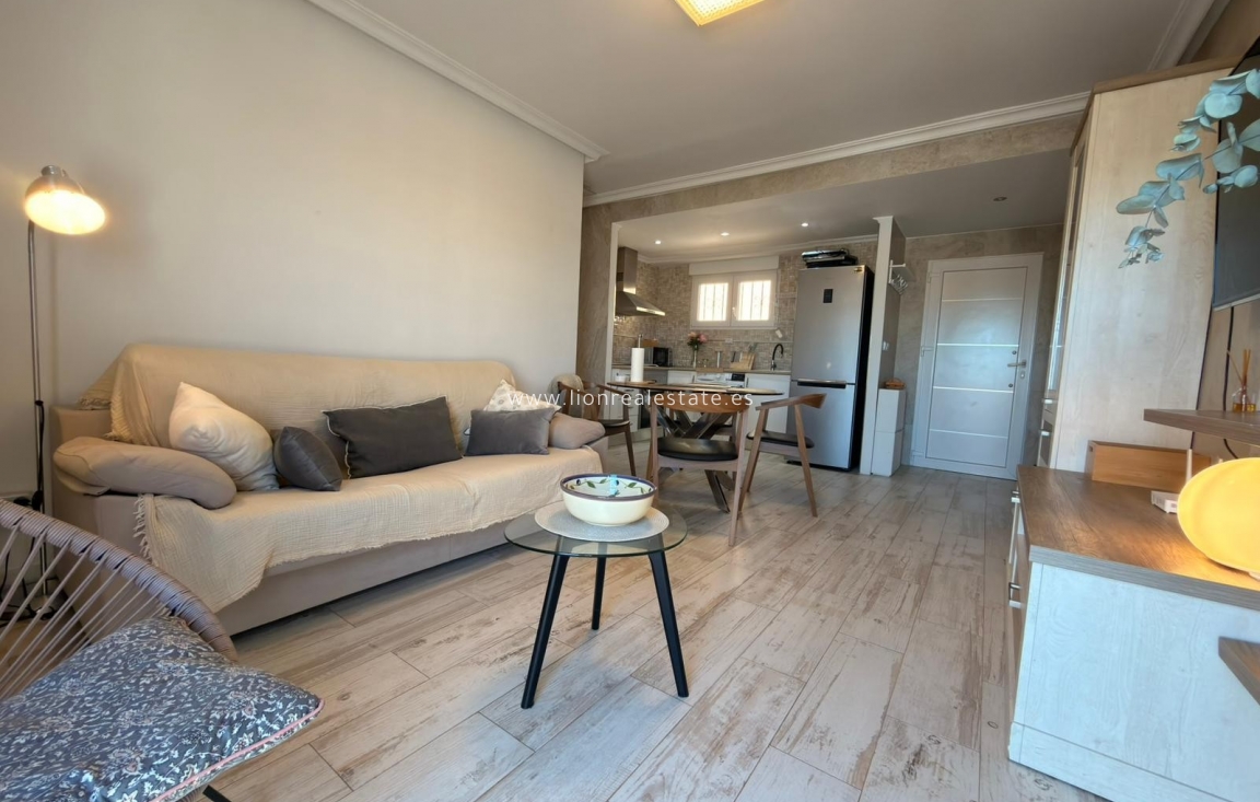Alquiler a corto plazo - Apartamento / piso - Punta Prima