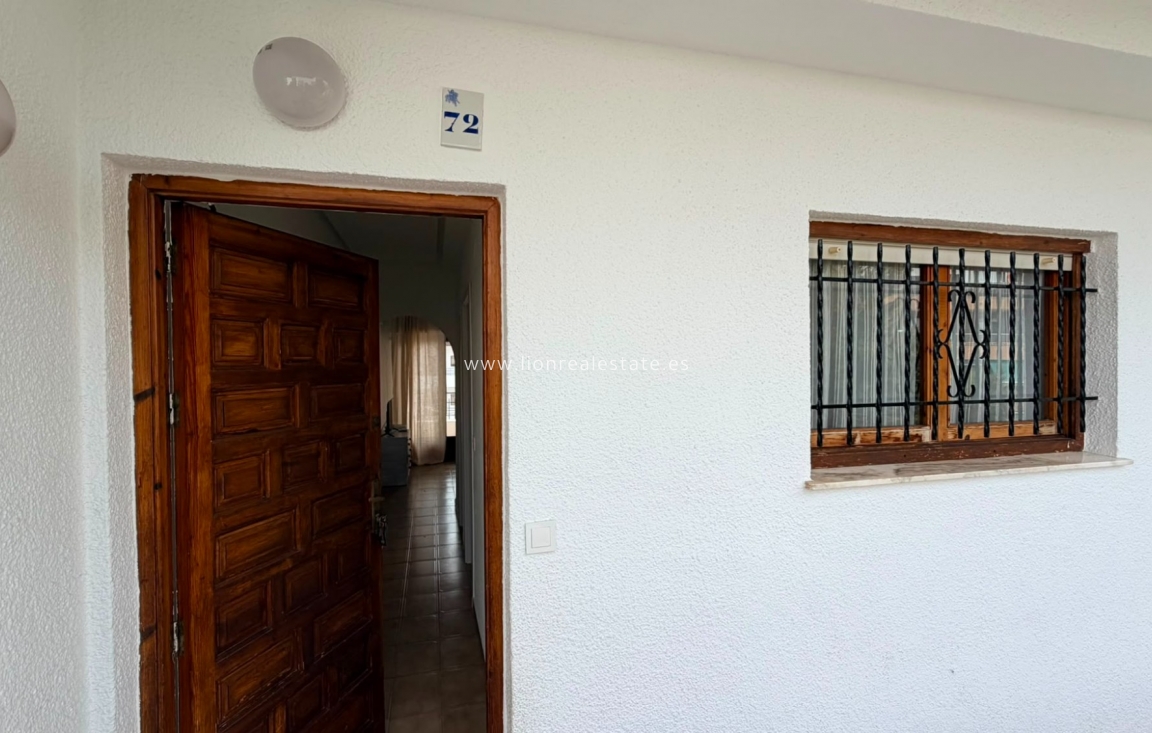 Alquiler a corto plazo - Apartamento / piso - Punta Prima