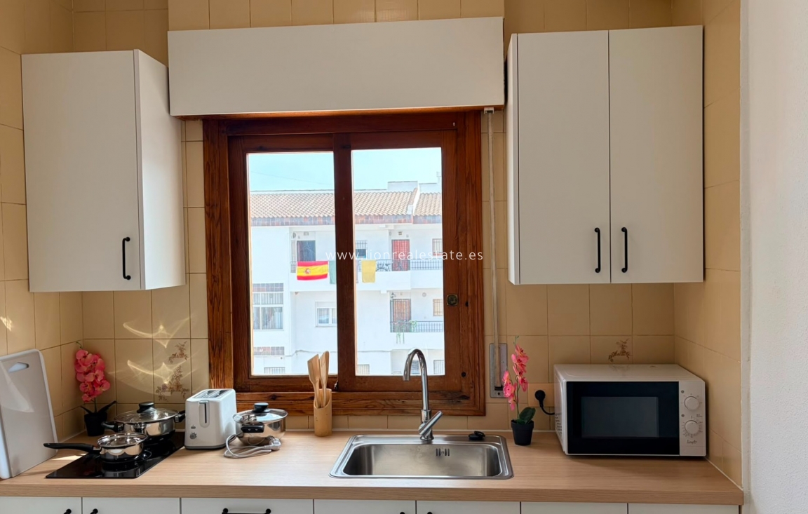 Alquiler a corto plazo - Apartamento / piso - Punta Prima