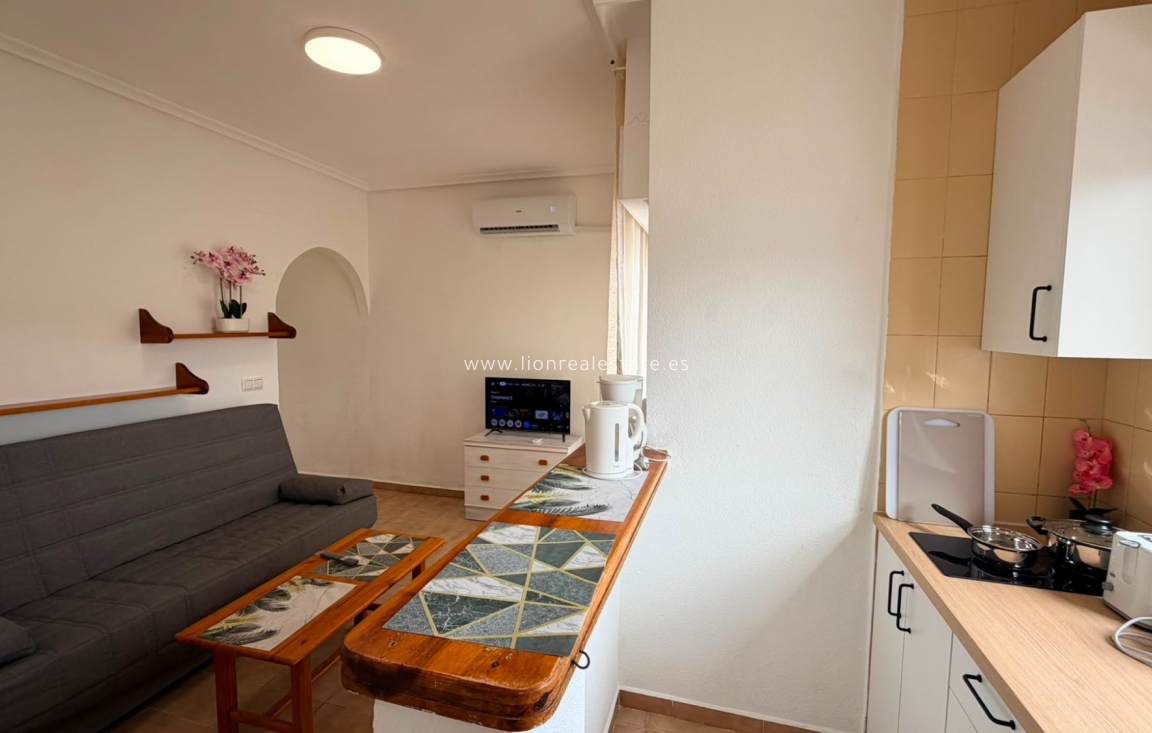 Alquiler a corto plazo - Apartamento / piso - Punta Prima