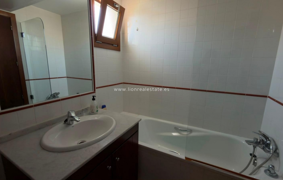 Alquiler a corto plazo - Apartamento / piso - Punta Prima