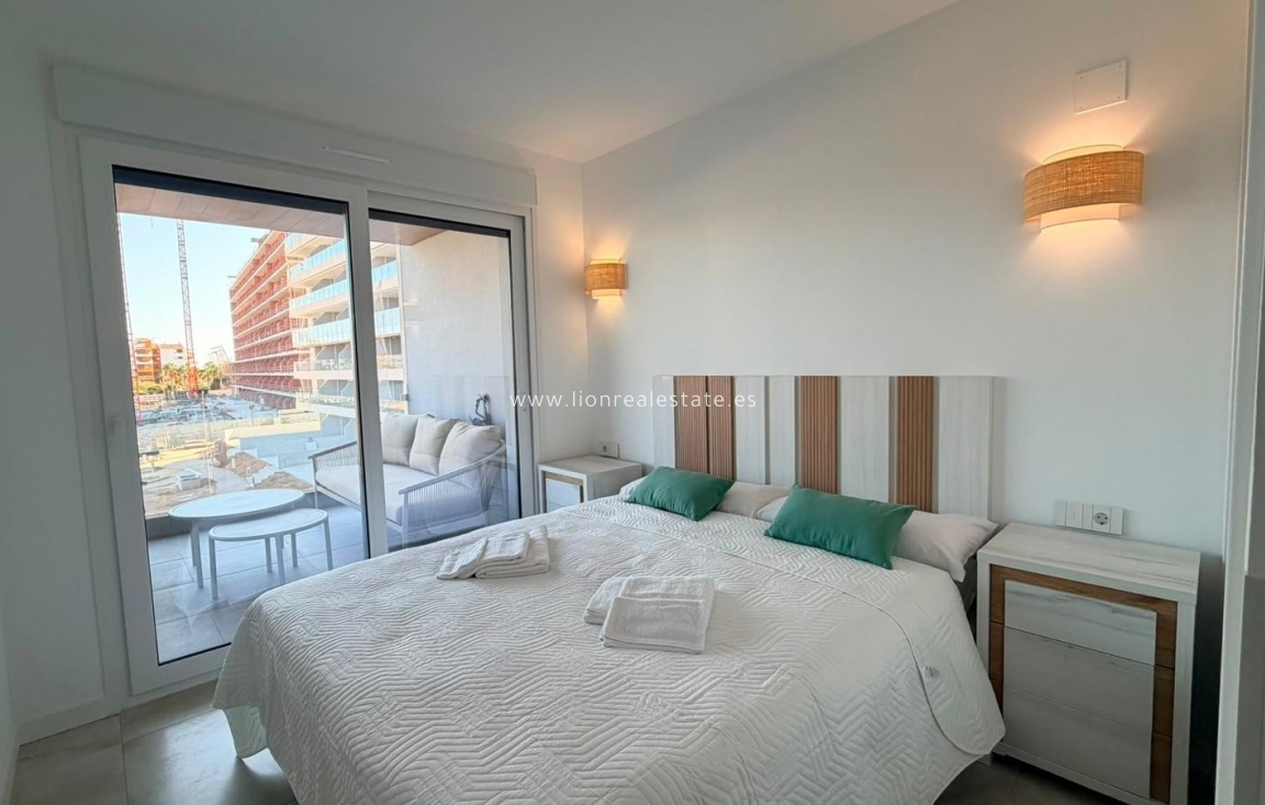 Alquiler a corto plazo - Apartamento / piso - Punta Prima