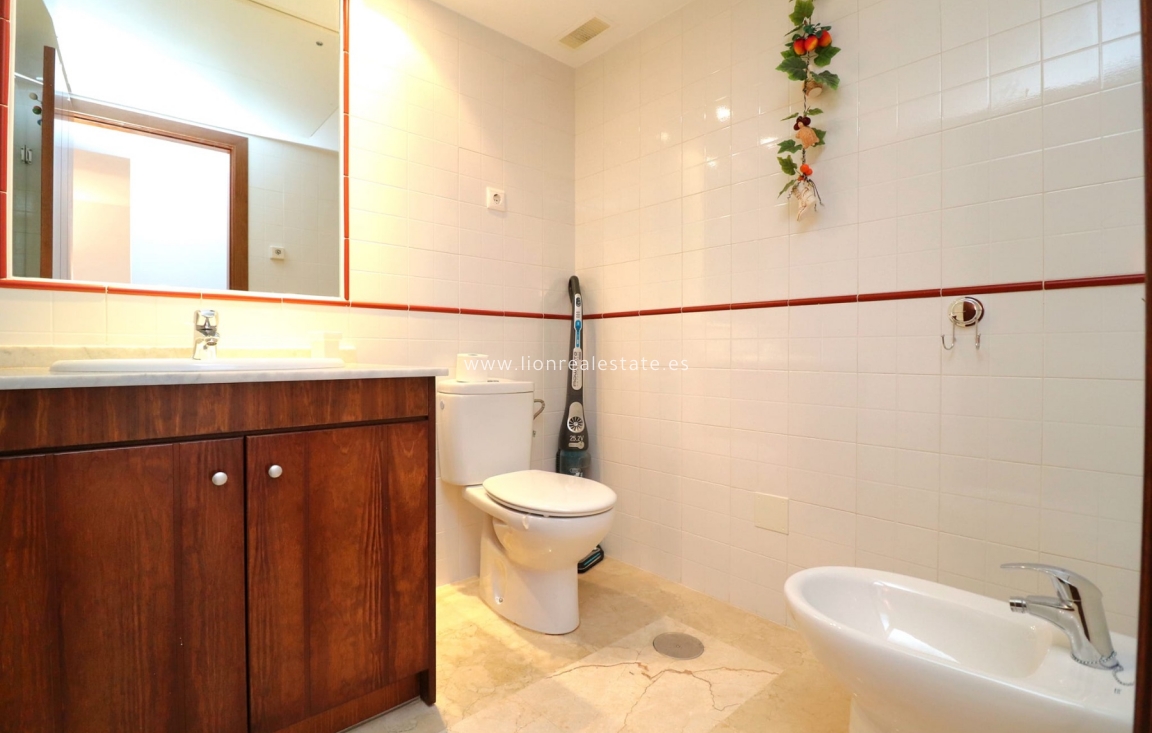 Alquiler a corto plazo - Apartamento / piso - Punta Prima