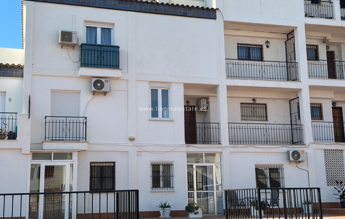 Alquiler a corto plazo - Apartamento / piso - Punta Prima