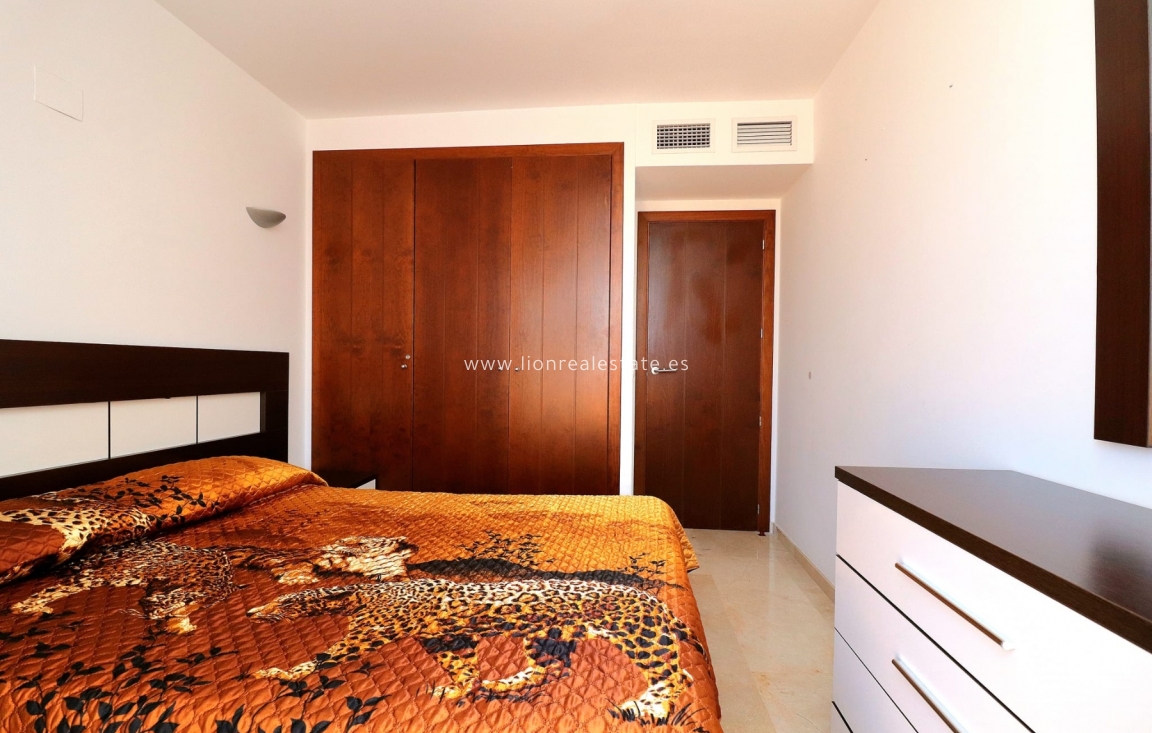 Alquiler a corto plazo - Apartamento / piso - Torrevieja - Punta Prima