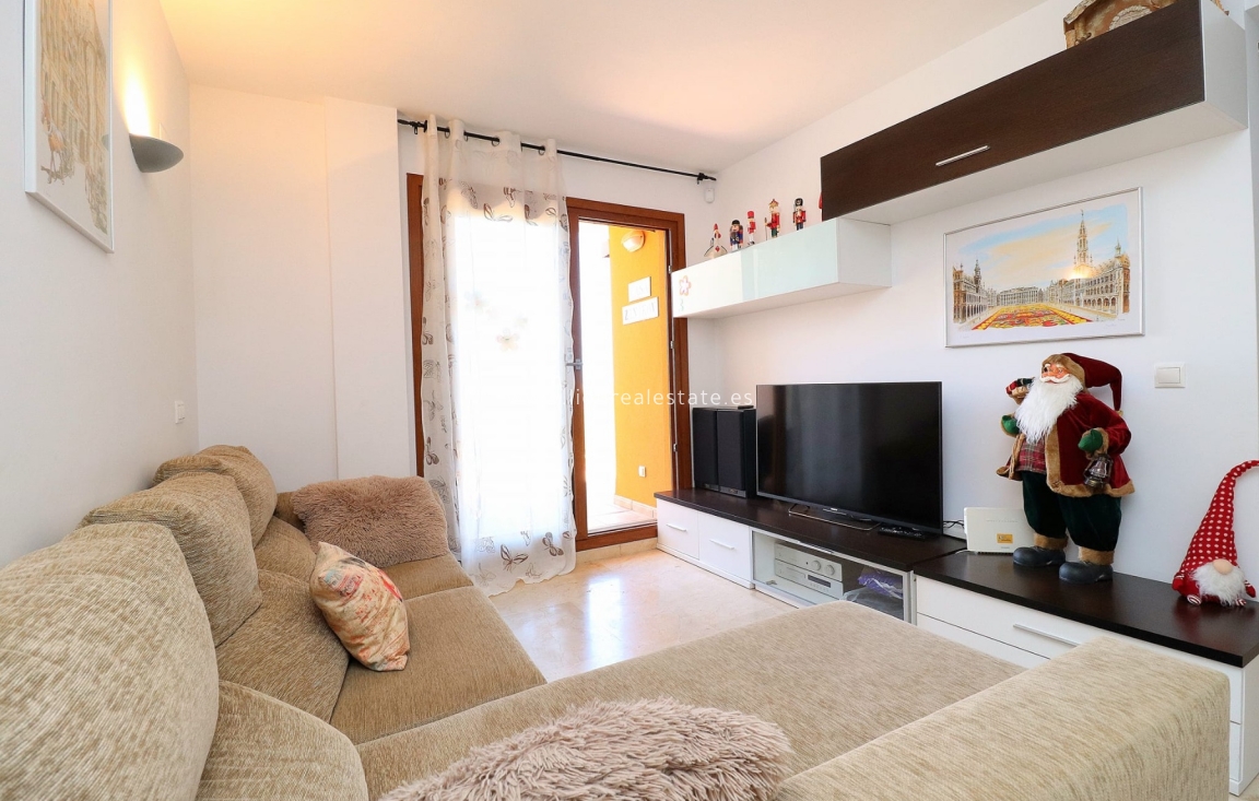 Alquiler a corto plazo - Apartamento / piso - Torrevieja - Punta Prima