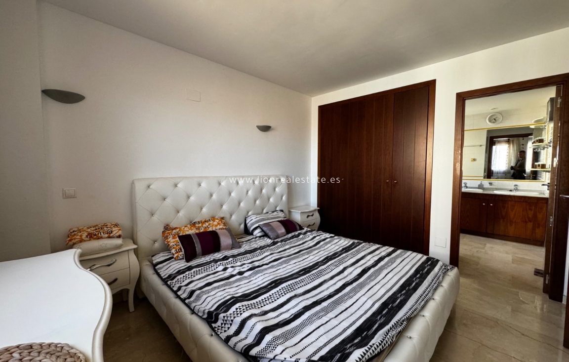 Alquiler a corto plazo - Apartamento / piso - Torrevieja - Punta Prima