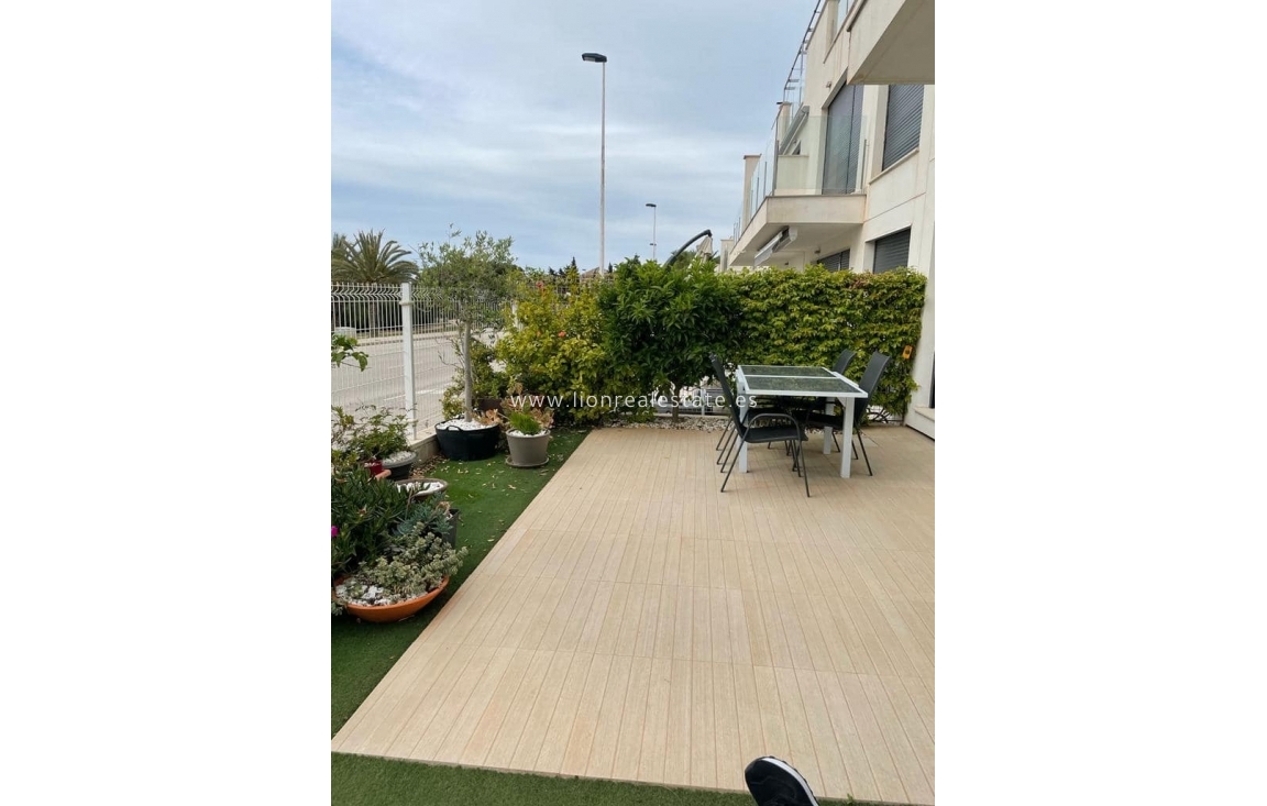 Alquiler a corto plazo - Apartamento / piso - Torrevieja - Punta Prima