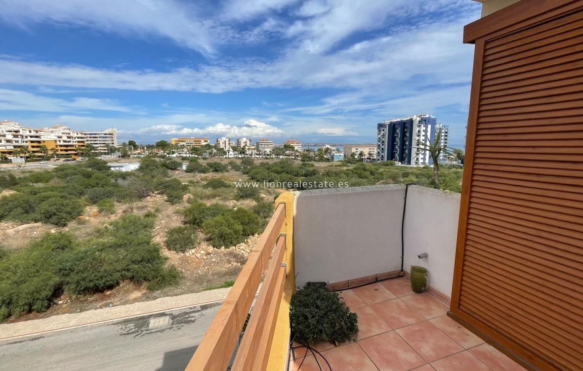 Alquiler a corto plazo - Apartamento / piso - Torrevieja - Punta Prima