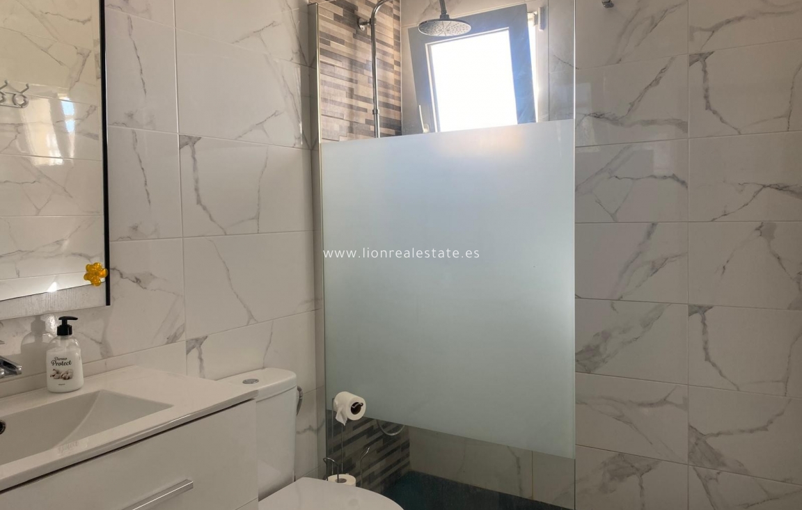 Alquiler a corto plazo - Chalet - Orihuela Costa - Villamartín