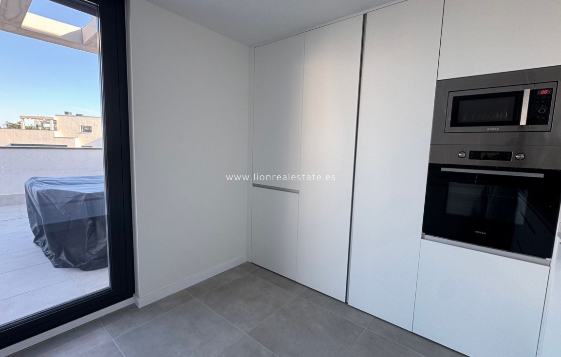Alquiler a largo plazo - Apartamento / piso - Dehesa de Campoamor - Dehesa de campoamor