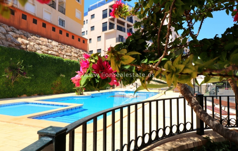 Alquiler a largo plazo - Apartamento / piso - Orihuela Costa - Campoamor