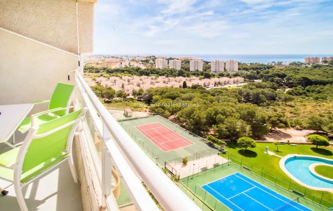 Alquiler a largo plazo - Apartamento / piso - Orihuela Costa - Dehesa de campoamor