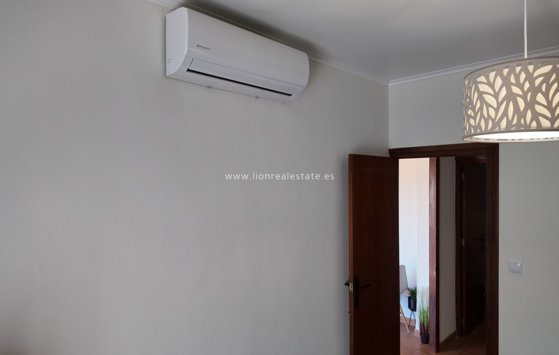 Alquiler a largo plazo - Apartamento / piso - Pilar de la Horadada - Torre de la Horadada