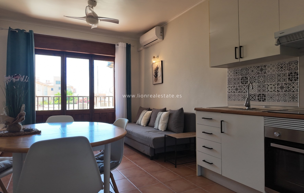 Alquiler a largo plazo - Apartamento / piso - Pilar de la Horadada - Torre de la Horadada