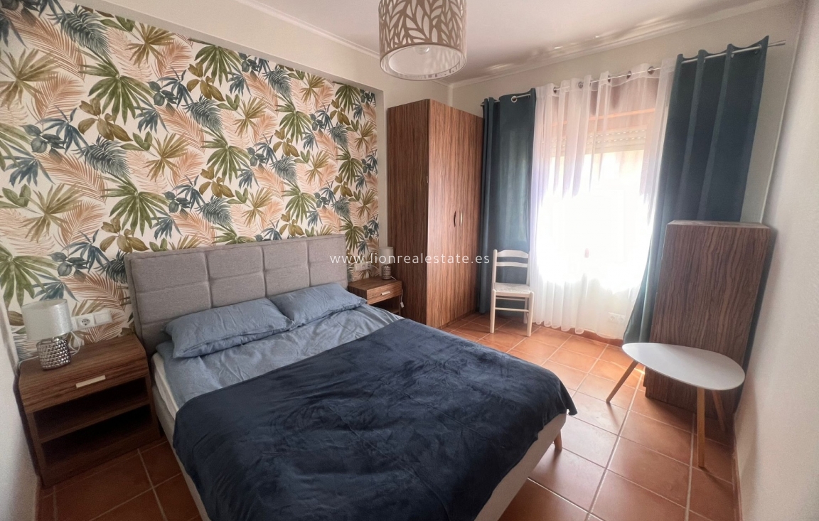 Alquiler a largo plazo - Apartamento / piso - Pilar de la Horadada - Torre de la Horadada
