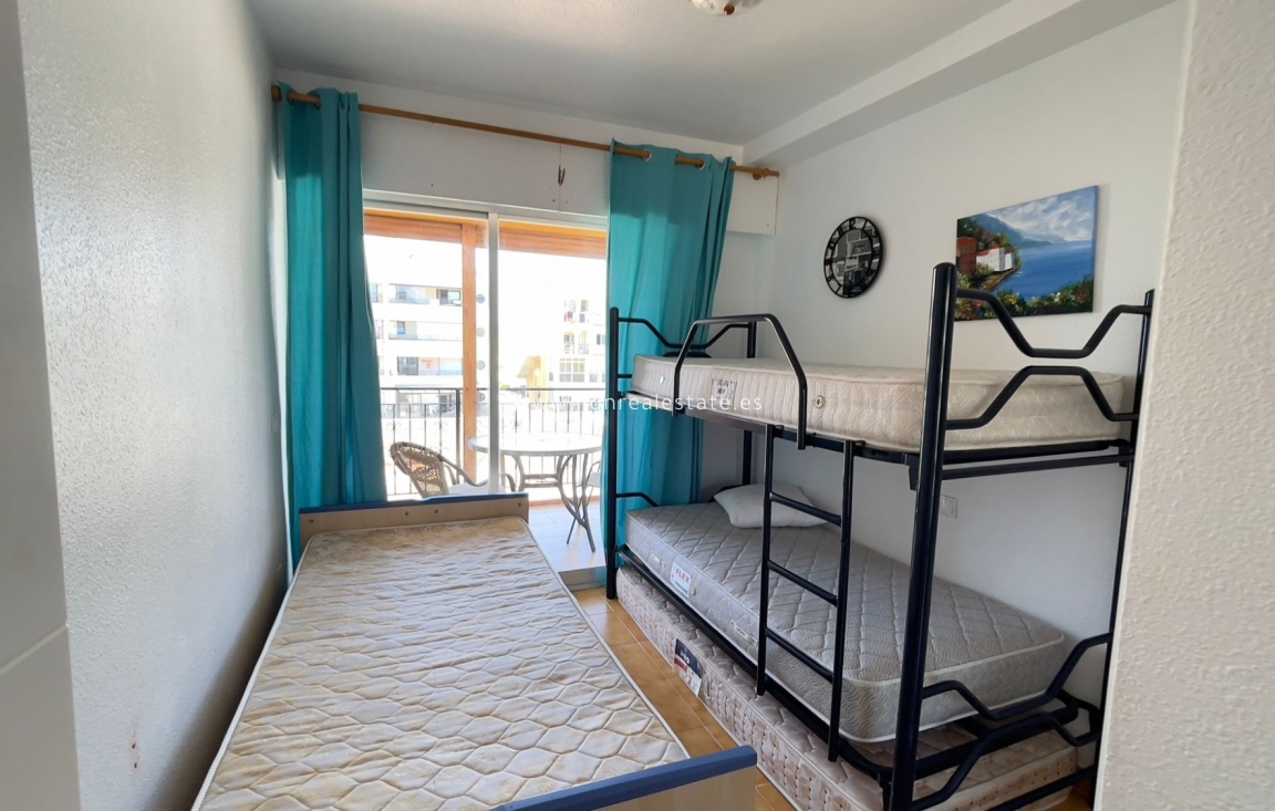 Alquiler a largo plazo - Apartamento / piso - Torrevieja - La Veleta
