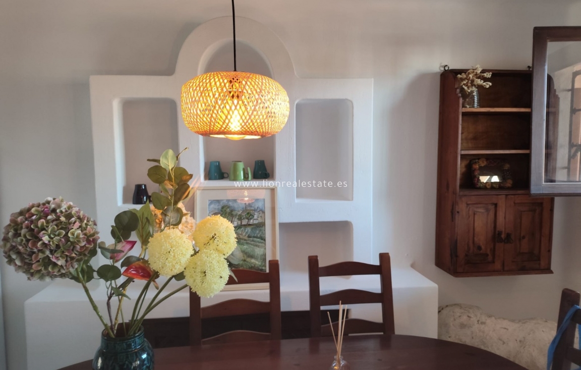 Alquiler a largo plazo - Apartamento / piso - Torrevieja - Los Locos