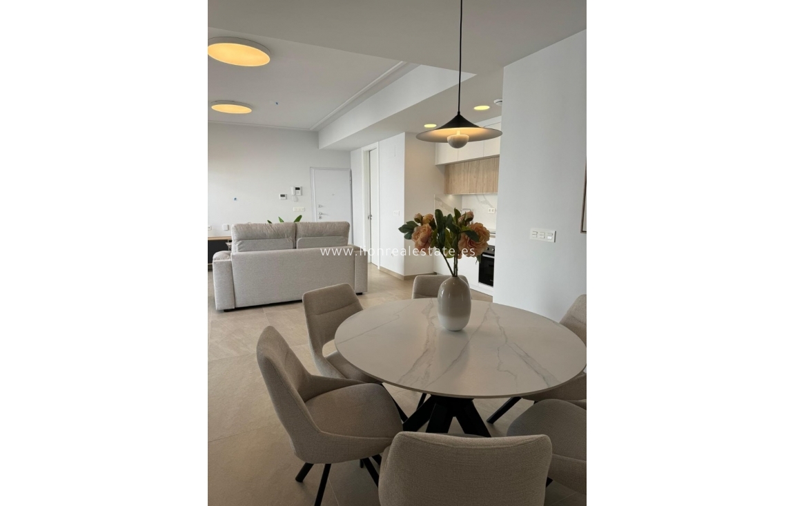 Alquiler a largo plazo - Apartamento / piso - Torrevieja - Los Locos