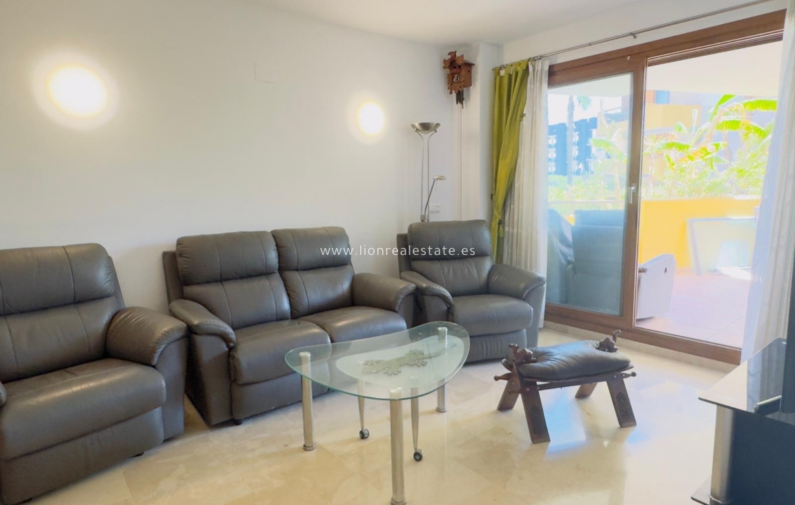 Alquiler a largo plazo - Apartamento / piso - Torrevieja - Punta Prima