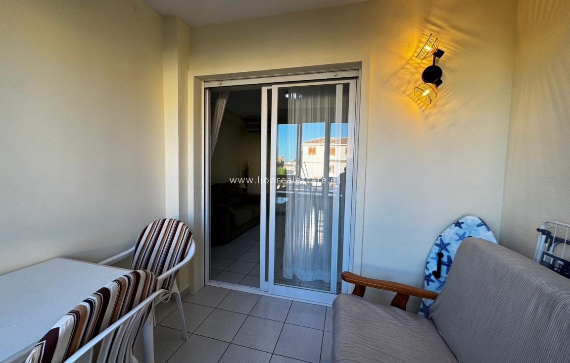 Alquiler a largo plazo - Apartamento / piso - Torrevieja - Torreblanca