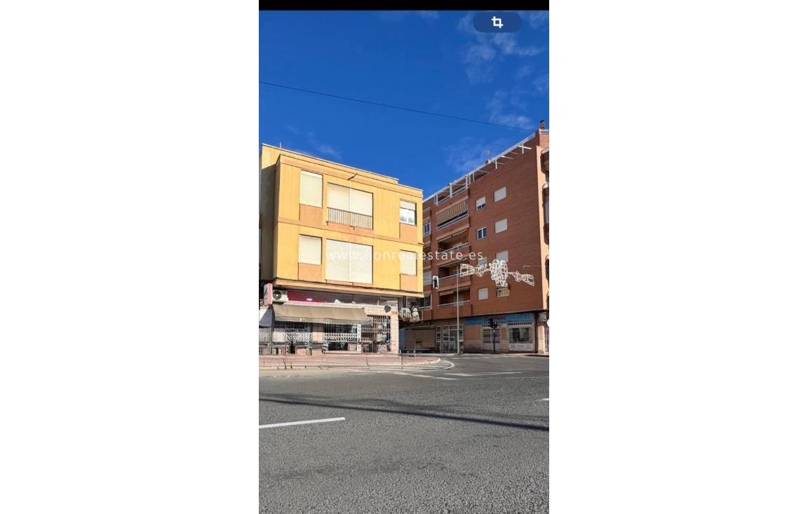 Alquiler a largo plazo - Comercial - Torrevieja