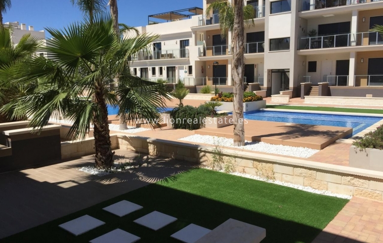 Apartamento / piso - Alquiler a largo plazo - Orihuela Costa - La Zenia