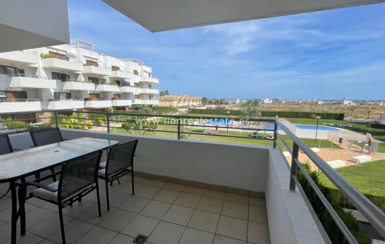 Apartamento / piso - Alquiler a largo plazo - Orihuela Costa - Lomas de Cabo Roig