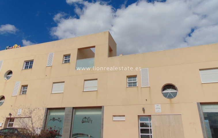 Apartamento / piso - Reventa - Orihuela Costa - La Zenia