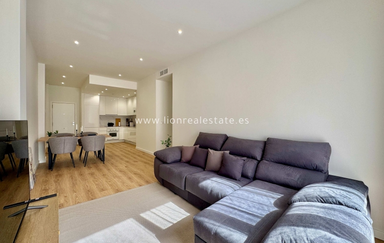 Apartamento / piso - Reventa - Torrevieja - Centro