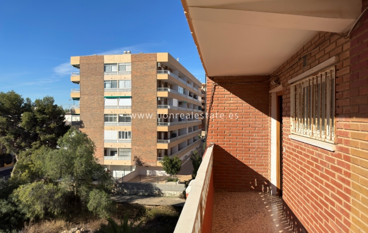 Apartamento / piso - Reventa - Torrevieja - Punta Prima