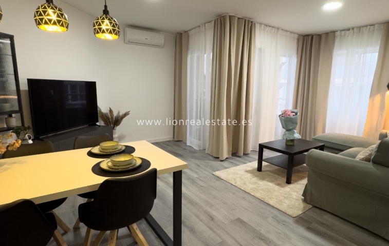 Apartamento / piso - Reventa - Torrevieja - Torrevieja