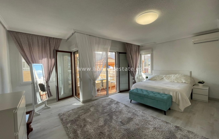 Apartment / flat - Long Term Rental - Guardamar del Segura - Pueblo