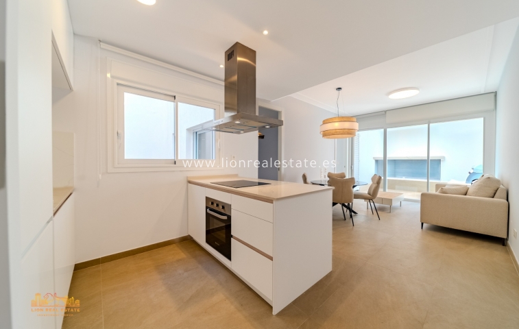 Apartment / flat - New Build - Torrevieja - Playa Los Locos
