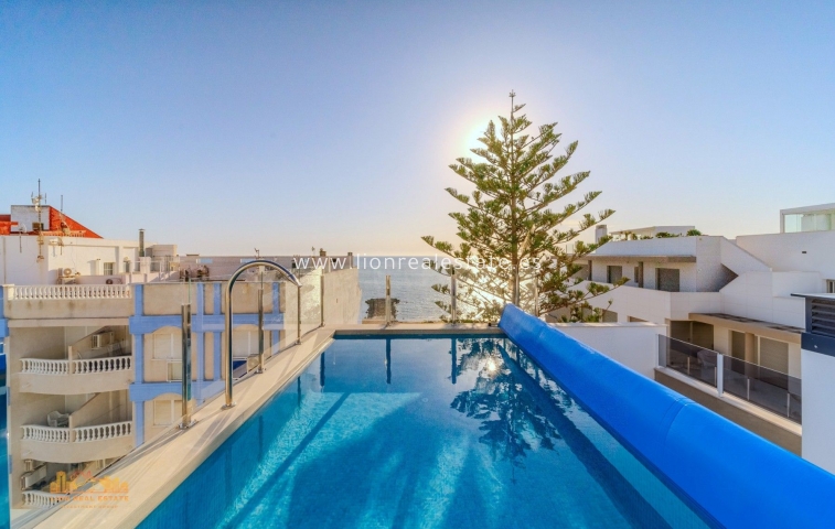 Apartment / flat - New Build - Torrevieja - Punta Prima