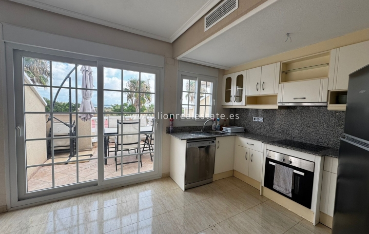 Apartment / flat - Resale - Guardamar del Segura - El Raso