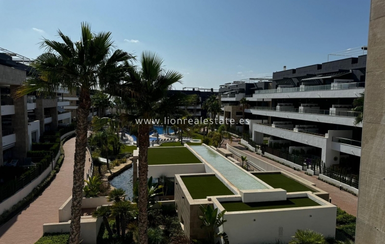 Apartment / flat - Resale - Orihuela Costa - La Zenia