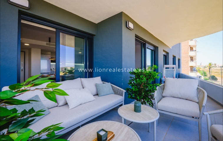 Apartment / flat - Resale - Punta Prima - Punta Prima