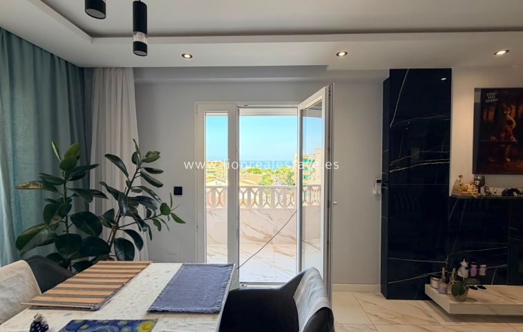 Apartment / flat - Resale - Punta Prima - Punta Prima