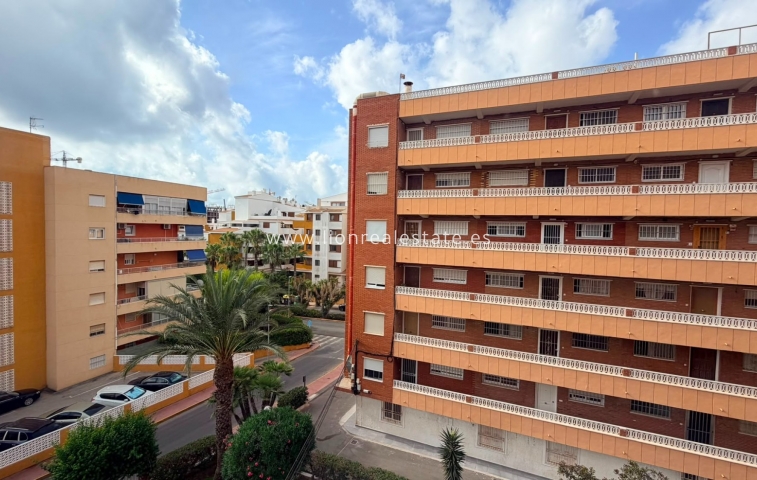 Apartment / flat - Resale - Punta Prima - Punta Prima