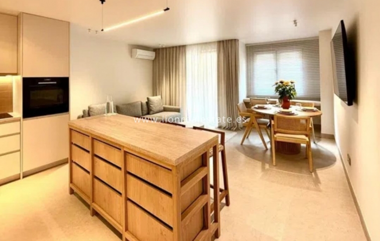 Apartment / flat - Resale - Torrevieja - LS-1712